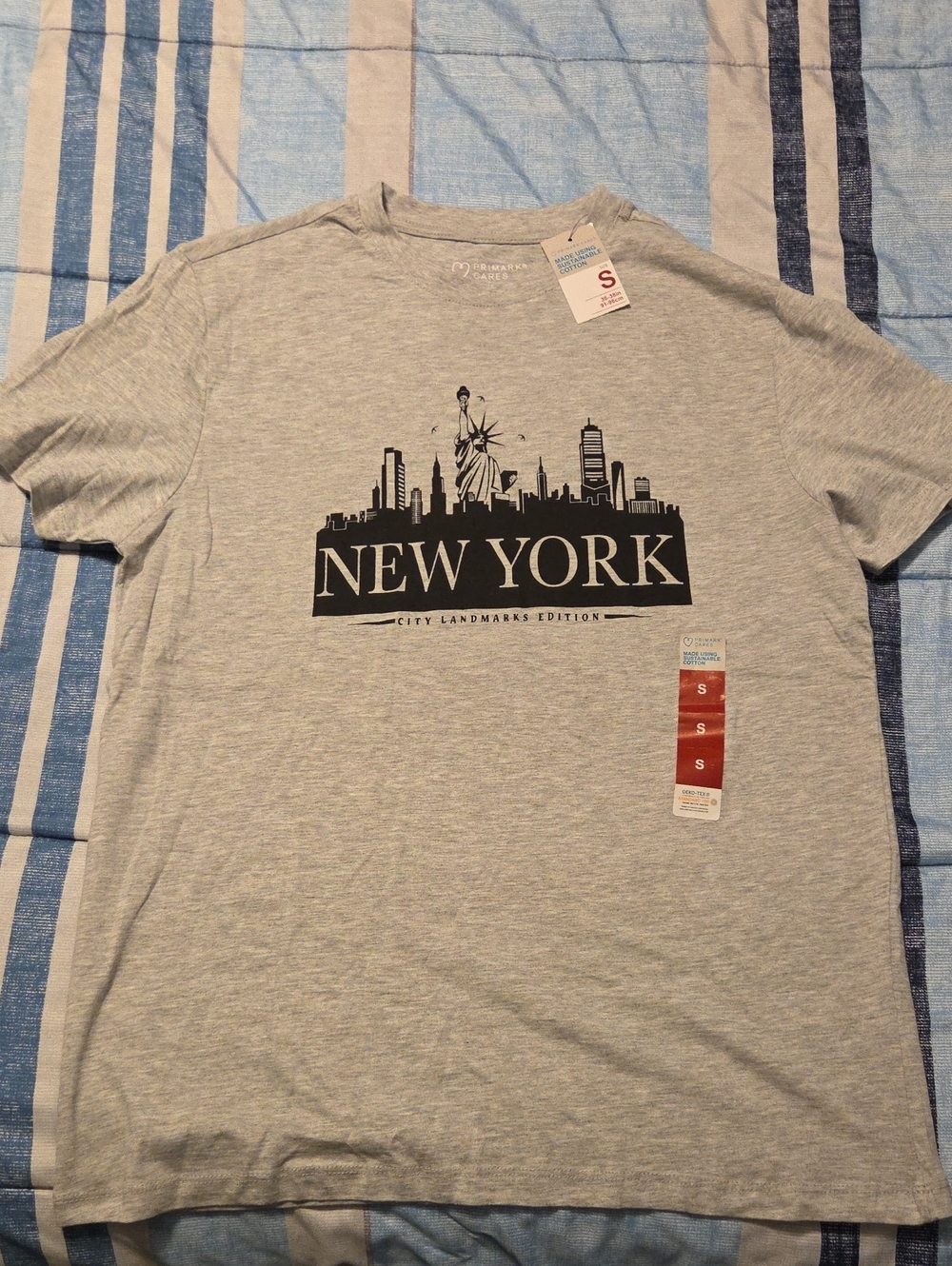 Primark Light Gray New York Skyline Graphic Tee